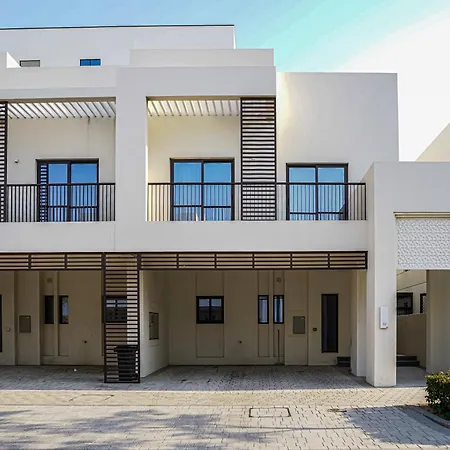 Luxury Villa By The Sea Fujairah Exterior photo