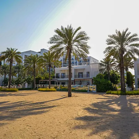Luxury Villa By The Sea Fujairah Exterior photo